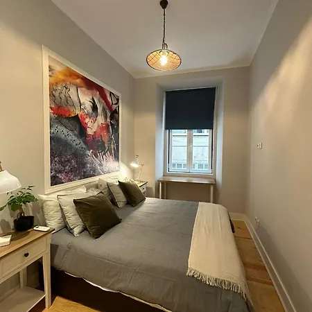 Apartamento Lovely In Downtown Near Praca Da Figueira